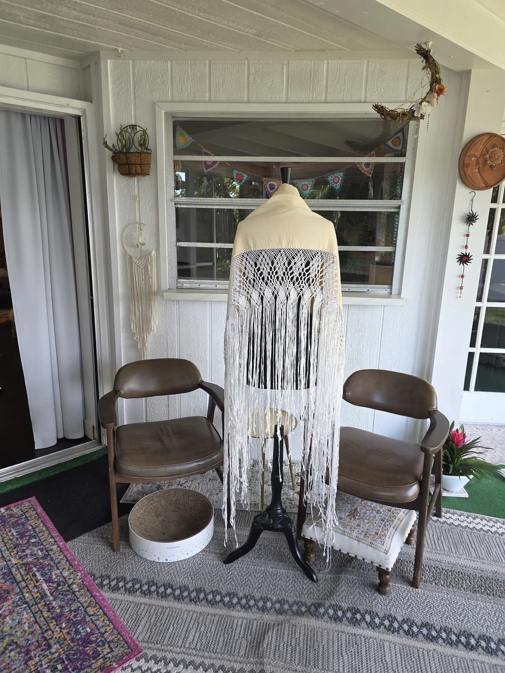 Vintage 70s Dramatic Fringe Wrap Boho Hippie Cream Shawl with White Fringe